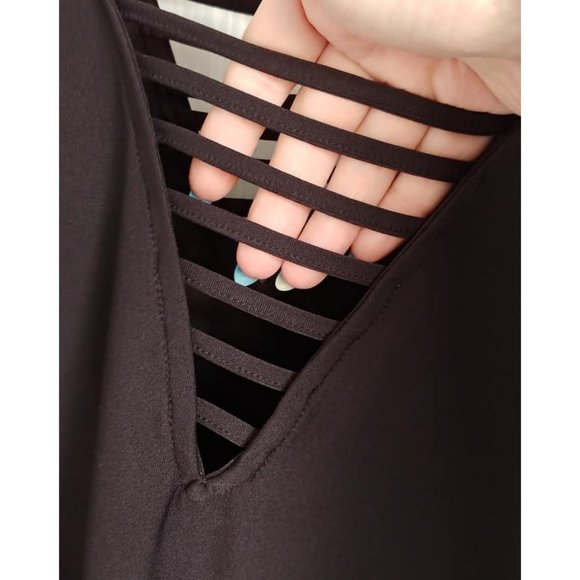 Love & Legend Front & Back Strap Design Top Size 1x - Picture 3 of 6